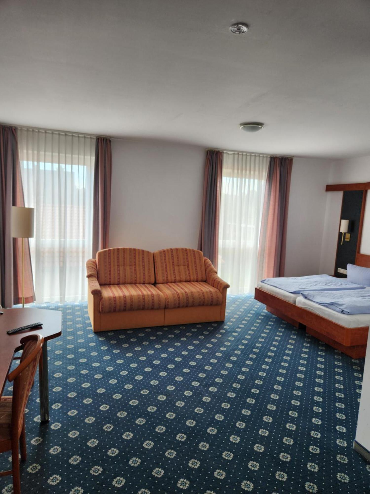 Hotel Hoyers In Pinneberg Prisdorf Ngoại thất bức ảnh